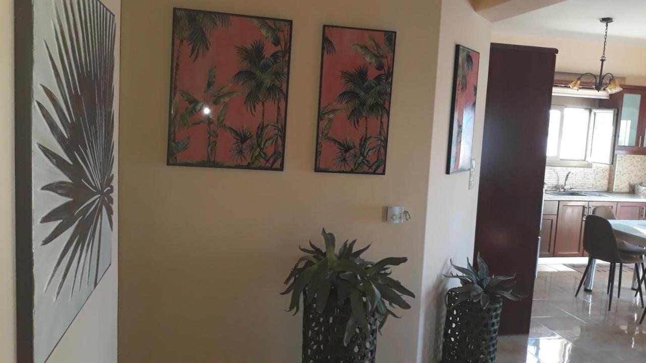 לרפטרה Libyan Sea Luxury Apartment 1 מראה חיצוני תמונה